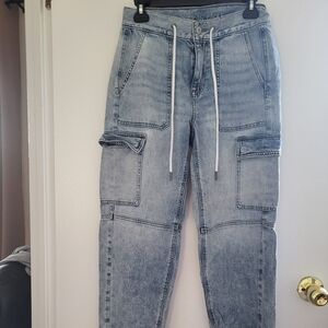 American Eagle Boyfriend Cargo Denim Jogger size 4